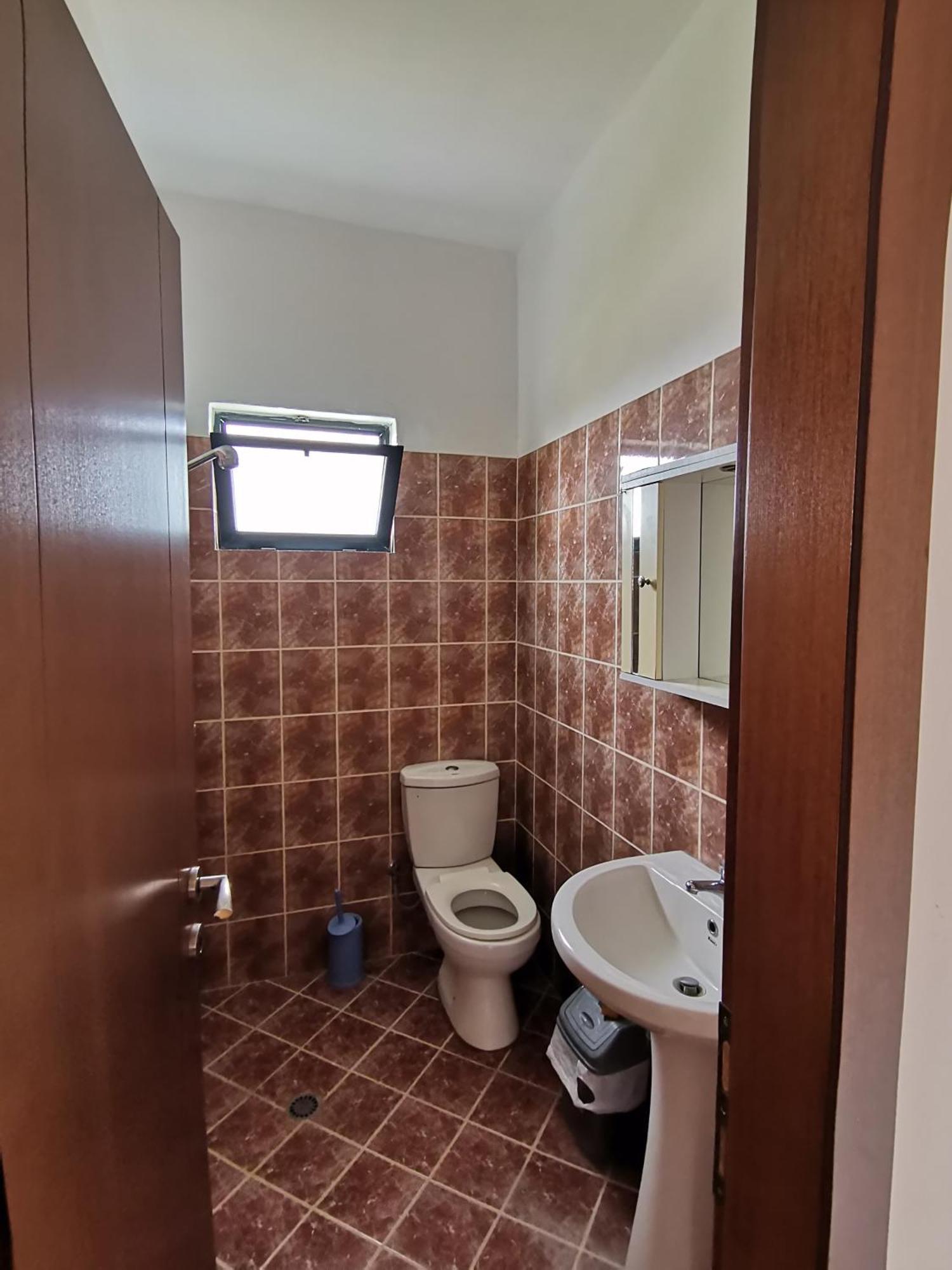 Bora Hotel *
